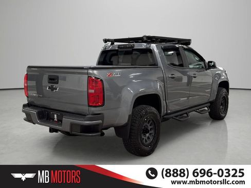 Used 2018 Chevrolet Colorado Z71 AWD/4WD image 4