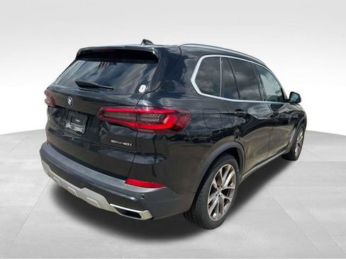 Used 2022 BMW X5 sDrive40i w/ Premium Package RWD image 8
