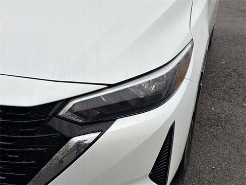 New 2025 Nissan Sentra SV w/ SV Premium Package image 10