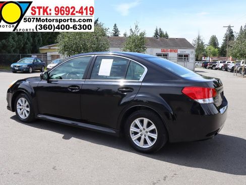 Used 2011 Subaru Legacy 2.5i Premium AWD/4WD image 7