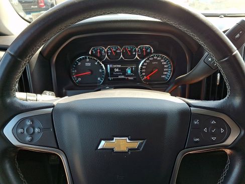 Used 2018 Chevrolet Silverado 1500 LT w/ All Star Edition image 18