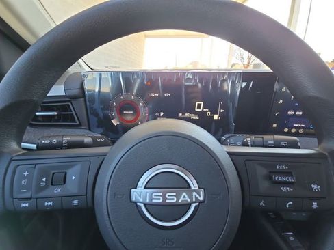 New 2026 Nissan Kicks S image 25