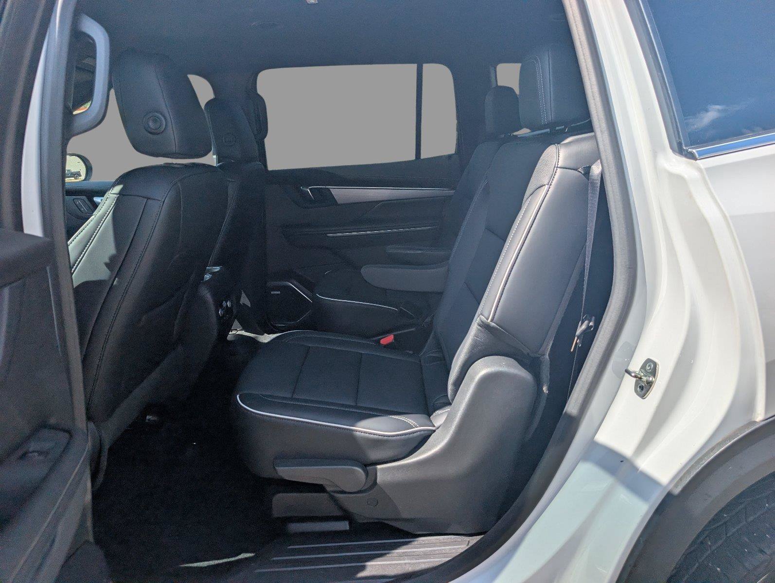 Used 2026 Buick Enclave Preferred FWD image 32