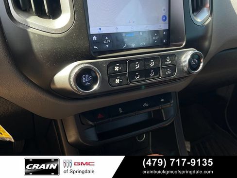Used 2020 Chevrolet Colorado W/T w/ Custom Special Edition RWD image 18