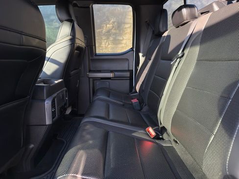 Used 2019 Ford F150 Raptor w/ Equipment Group 801A Mid image 11