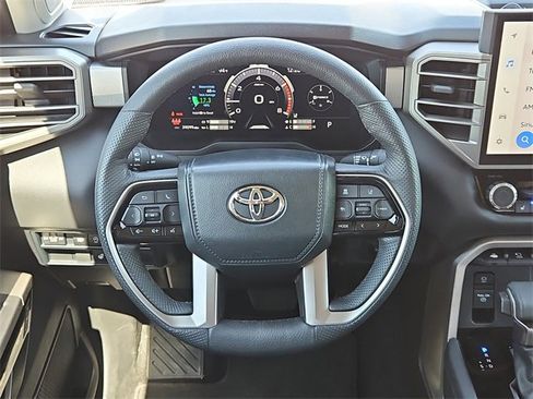 Used 2024 Toyota Tundra Limited image 5