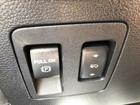 Used 2020 Ford Expedition Max Limited w/ Equipment Group 301A AWD/4WD image 38