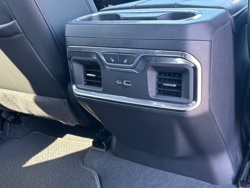 Used 2024 GMC Sierra 1500 Denali w/ Technology Package RWD image 32