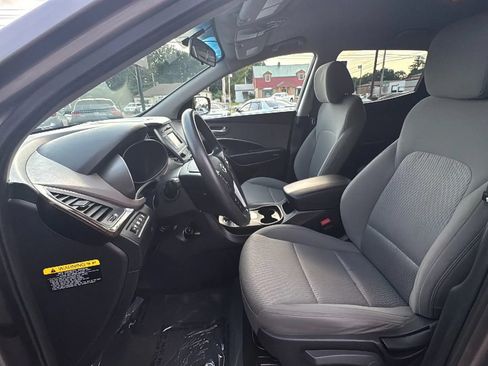 Used 2017 Hyundai Santa Fe Sport AWD/4WD image 12