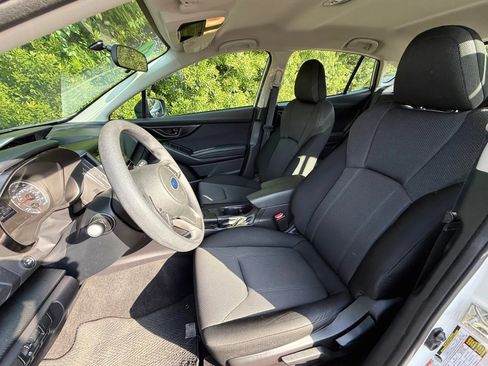 Used 2017 Subaru Impreza 2.0i AWD/4WD image 2