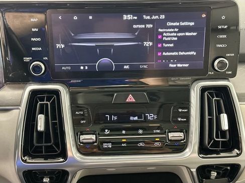 Used 2023 Kia Sorento SX Prestige w/ Panoramic Sunroof Package AWD/4WD image 15