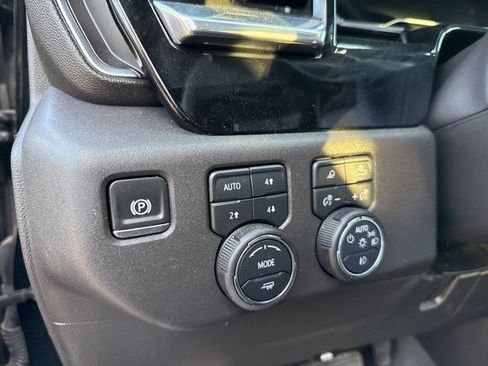 Used 2024 Chevrolet Silverado 1500 RST AWD/4WD image 9