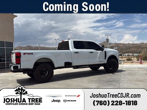 Used 2023 Ford F250 XL w/ STX Appearance Package AWD/4WD image 1