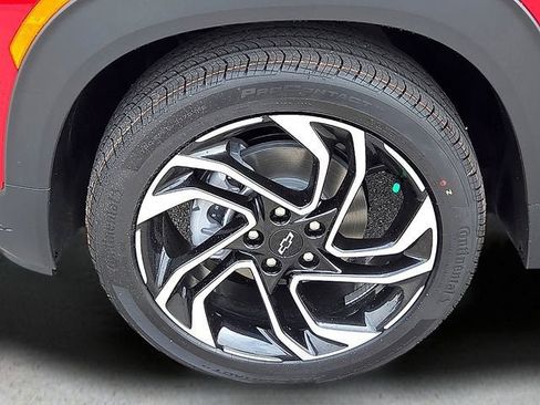 New 2026 Chevrolet TrailBlazer RS w/ Convenience Package FWD image 9