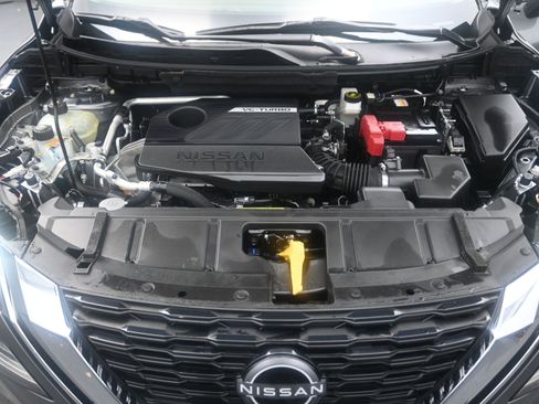 Certified 2023 Nissan Rogue SV image 22