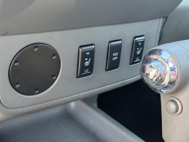Used 2010 Nissan Frontier LE w/ LE Value Truck Pkg RWD image 29