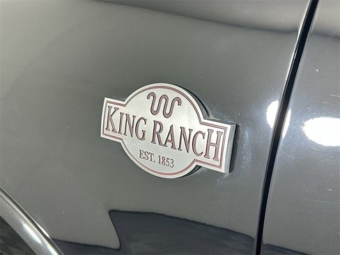 Used 2017 Ford Expedition King Ranch image 28