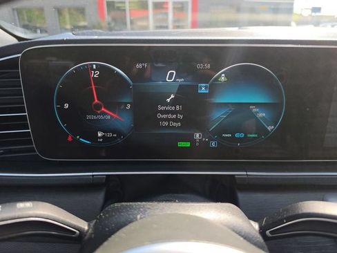 Used 2020 Mercedes-Benz GLE 450 4MATIC w/ MBUX Technology Package image 16