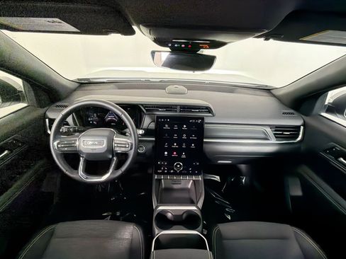 New 2026 GMC Terrain Elevation w/ Technology Package II FWD image 23
