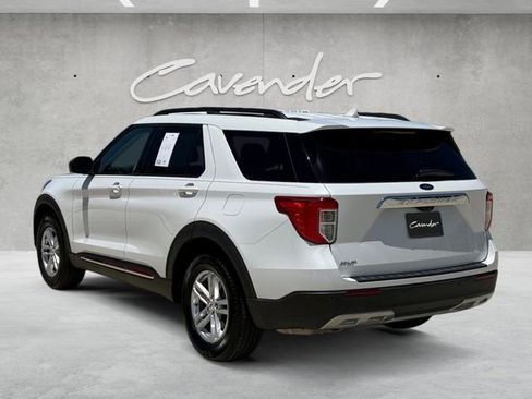 Used 2023 Ford Explorer XLT w/ Equipment Group 202A RWD image 14
