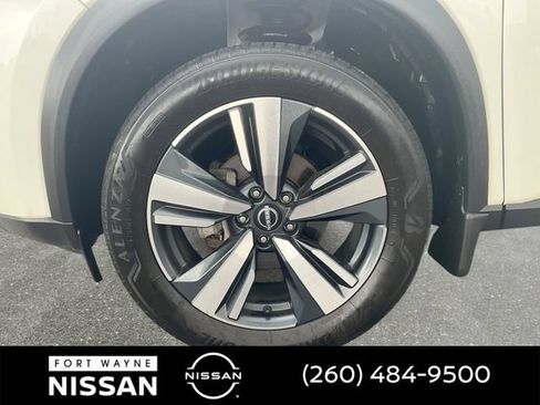Certified 2023 Nissan Rogue SL AWD/4WD image 11
