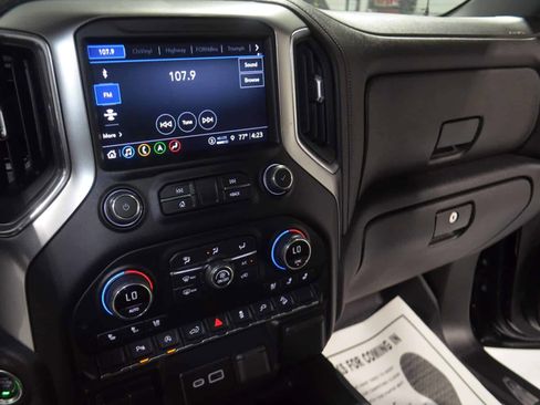 Used 2022 Chevrolet Silverado 1500 LTZ w/ LTZ Convenience Package II image 25