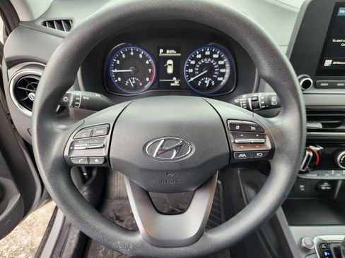 Used 2023 Hyundai Kona SEL w/ Cargo Package image 9