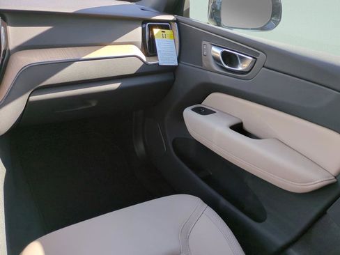 New 2026 Volvo XC60 B5 Plus w/ Climate Package image 13