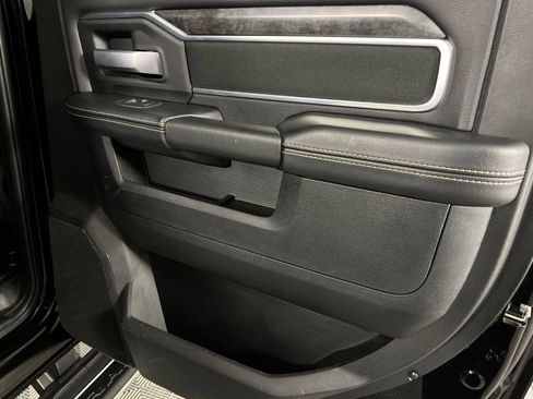 Used 2024 RAM 2500 Big Horn w/ Bed Utility Group image 27