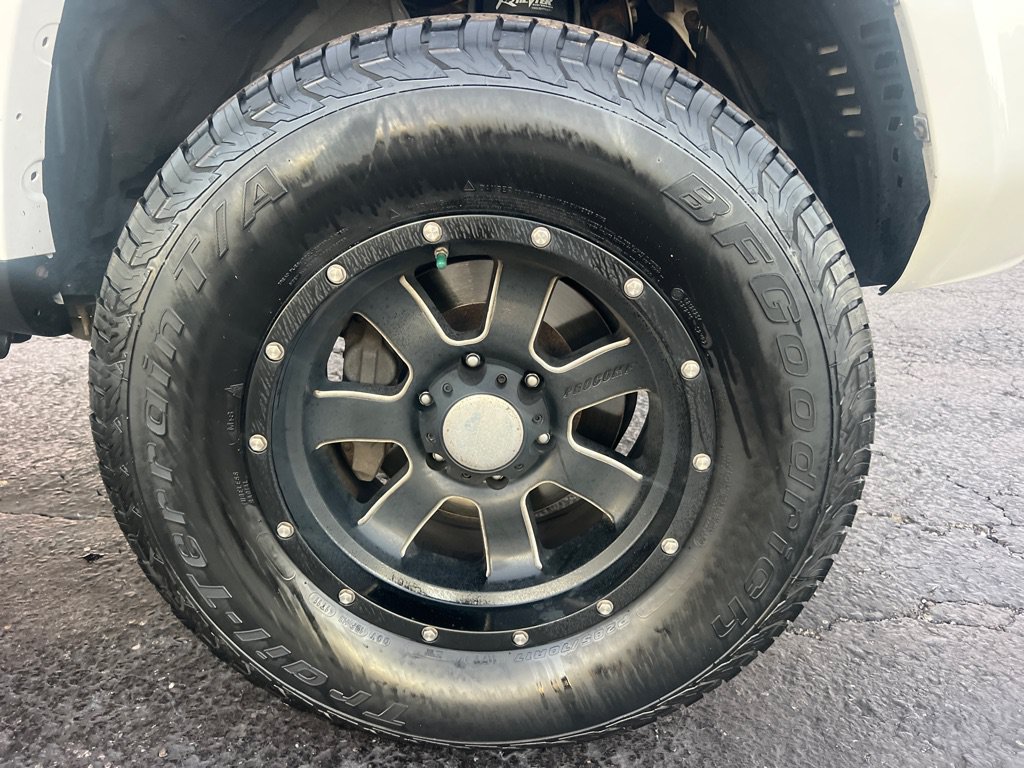 Used 2017 Toyota 4Runner SR5 Premium AWD/4WD image 39