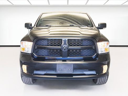 Used 2017 RAM 1500 Express image 2