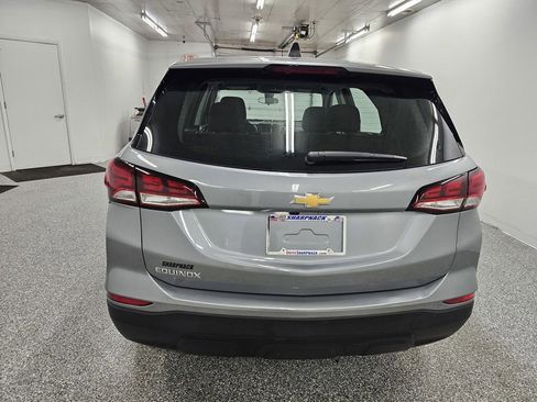Used 2024 Chevrolet Equinox LS FWD image 6