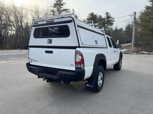 Used 2011 Toyota Tacoma 4x4 Access Cab V6 image 10