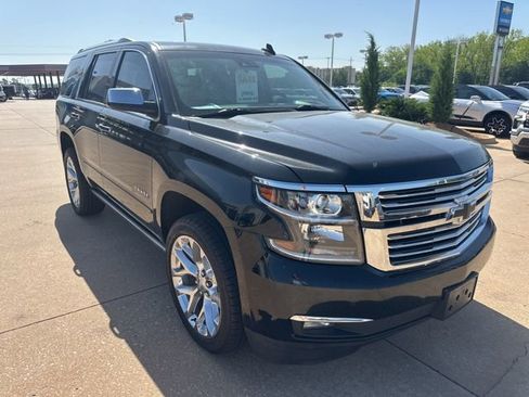 Used 2020 Chevrolet Tahoe Premier w/ 6.2L Performance Package AWD/4WD image 7