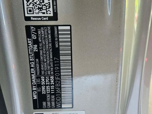 Used 2018 Mercedes-Benz E 400 Coupe image 6