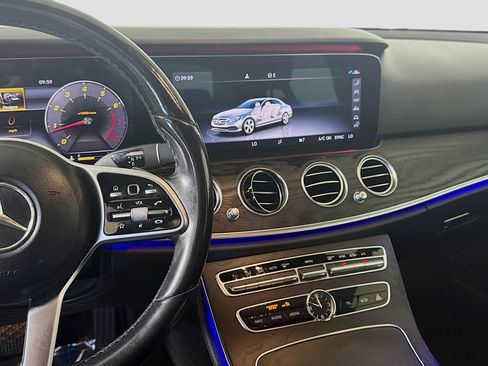 Used 2020 Mercedes-Benz E 350 Sedan w/ Parking Assistance Package image 18