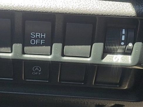 Certified 2024 Subaru Forester Premium AWD/4WD image 30
