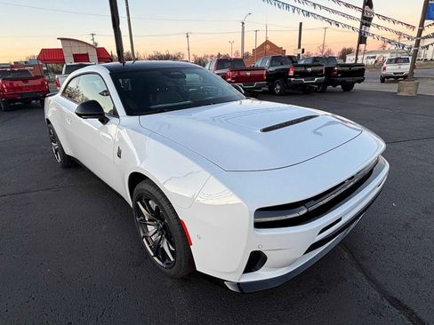 New 2026 Dodge Charger Scat Pack image 4