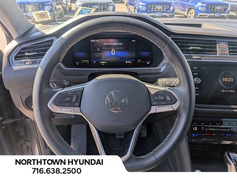 Used 2022 Volkswagen Tiguan SE image 7