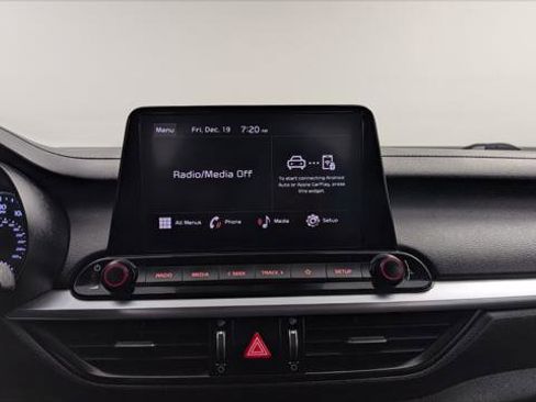 Used 2023 Kia Forte LXS image 24