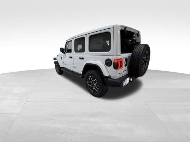 New 2026 Jeep Wrangler Unlimited Sahara AWD/4WD image 12