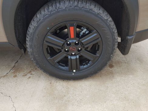 New 2026 Nissan Rogue SV AWD/4WD image 31