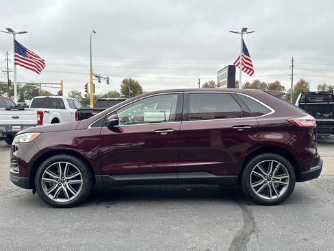 Used 2020 Ford Edge Titanium image 4