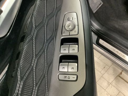 Used 2020 Hyundai Palisade Limited image 10