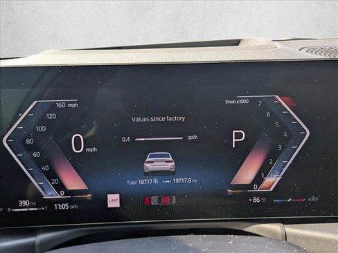 Used 2023 BMW 330i xDrive Sedan w/ Premium Package image 9