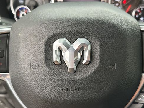 Used 2022 RAM 1500 Laramie image 25