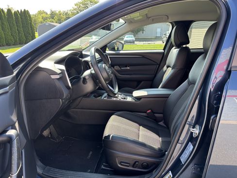 Used 2025 MAZDA CX-50 AWD 2.5 S w/ Preferred Package image 13