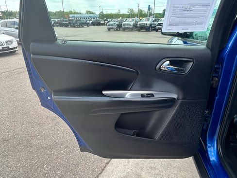 Used 2015 Dodge Journey FWD image 12