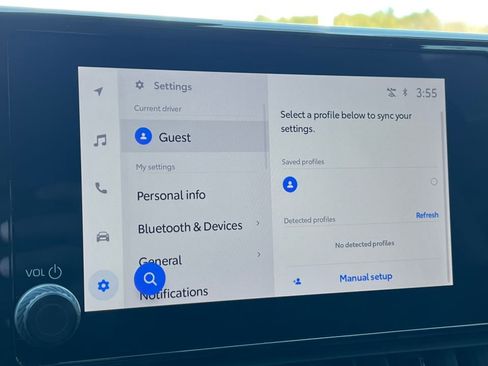 Used 2024 Toyota RAV4 XLE image 21