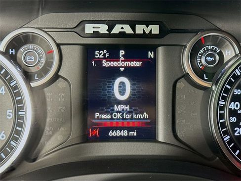 Used 2022 RAM 1500 Big Horn image 12